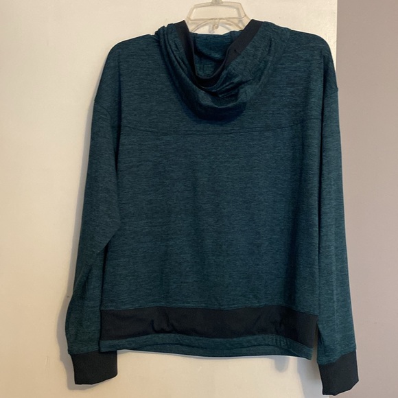 Mondetta Women’s Performance Luxury Pullover Hooded Top - Picture 5 of 6